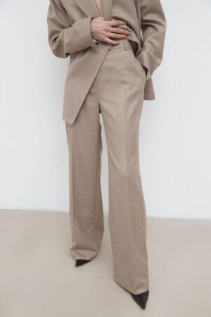 Straight-leg pants